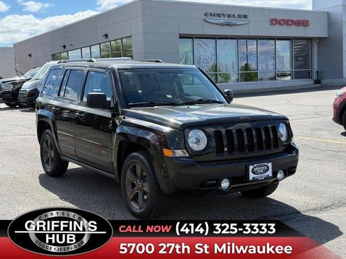 Recon Green Clearcoat 2017 Jeep Patriot 75th Anniversary Edition 4x4