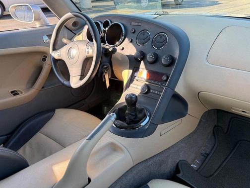 2006 Pontiac Solstice Base