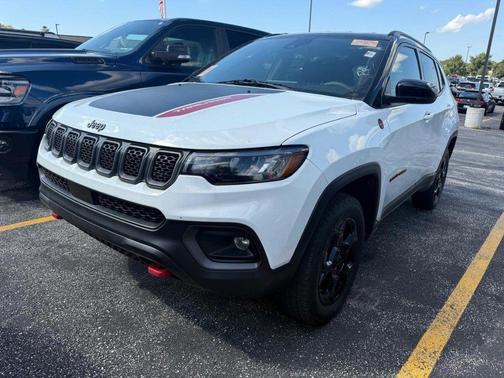 2023 Jeep Compass Trailhawk
