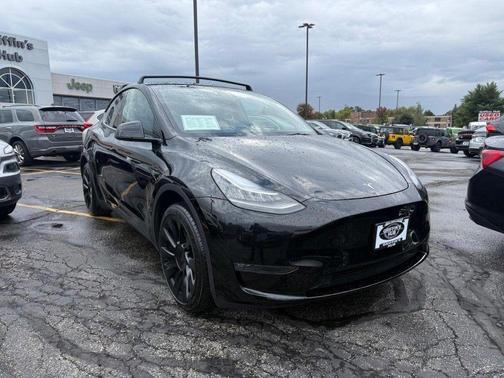 2023 Tesla Model Y Long Range Dual Motor All-Wheel Drive