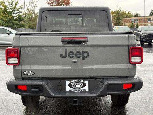 2021 Jeep Gladiator Sport S