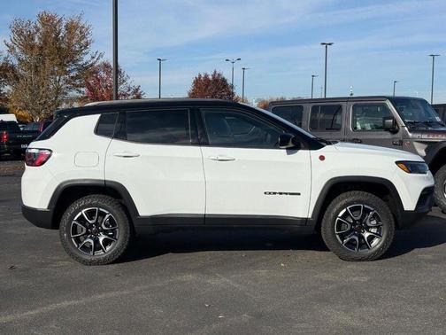 2026 Jeep Compass Trailhawk