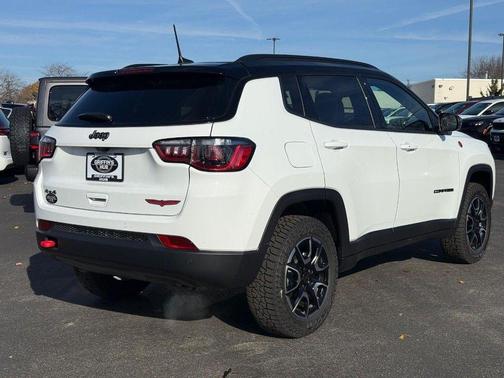 2026 Jeep Compass Trailhawk