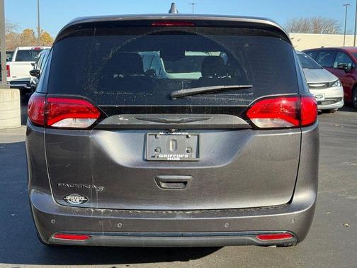 2019 Chrysler Pacifica Touring Plus