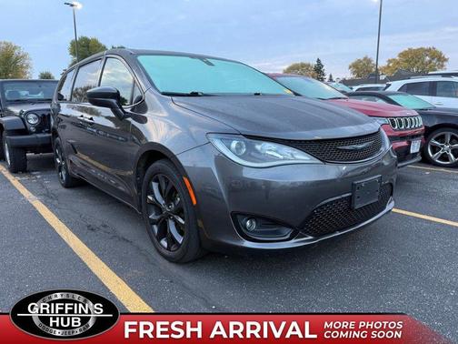 2019 Chrysler Pacifica Touring Plus