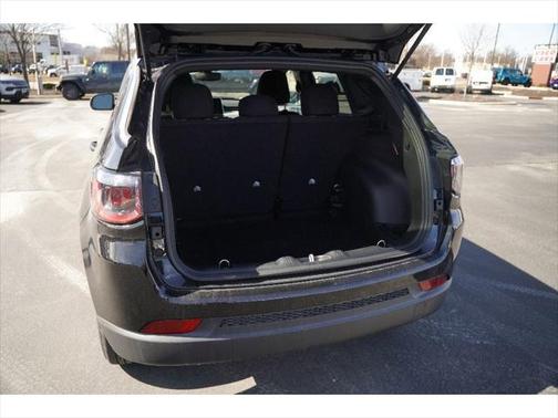 2025 Jeep Compass Sport