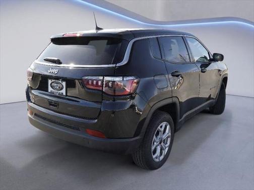 2025 Jeep Compass Sport