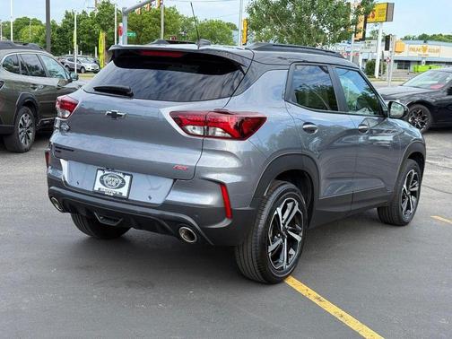 Satin Steel Metallic 2022 Chevrolet Trailblazer RS