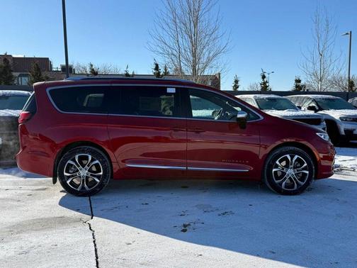 2026 Chrysler Pacifica L