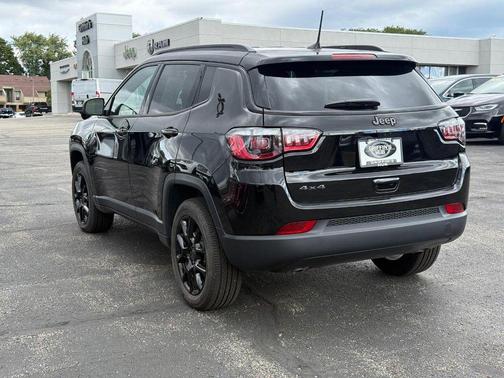 2025 Jeep Compass Latitude