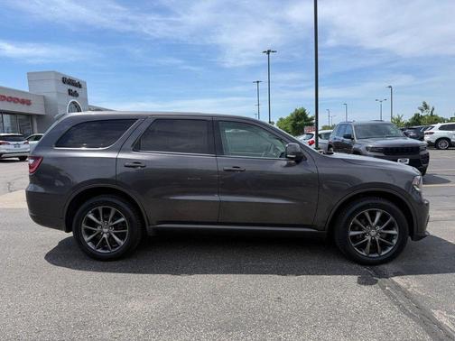 Granite Crystal Metallic 2018 Dodge Durango GT