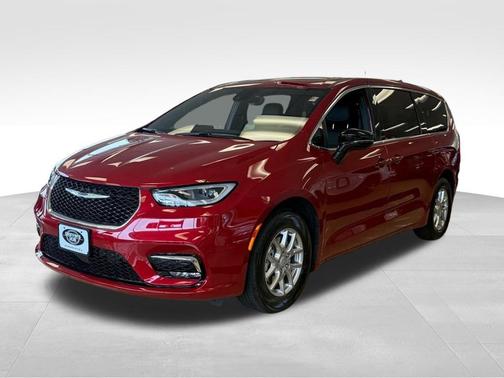 2026 Chrysler Pacifica L