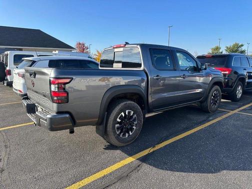 2023 Nissan Frontier 