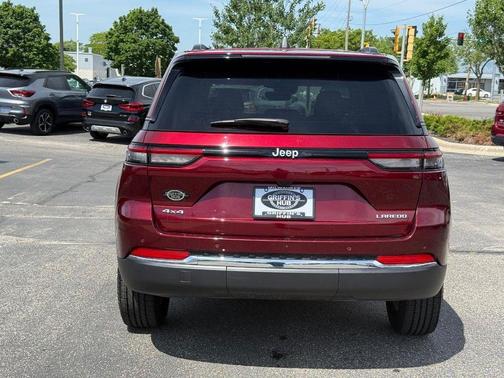 Velvet Red Pearlcoat 2024 Jeep Grand Cherokee Laredo