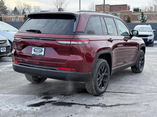 2025 Jeep Grand Cherokee Altitude
