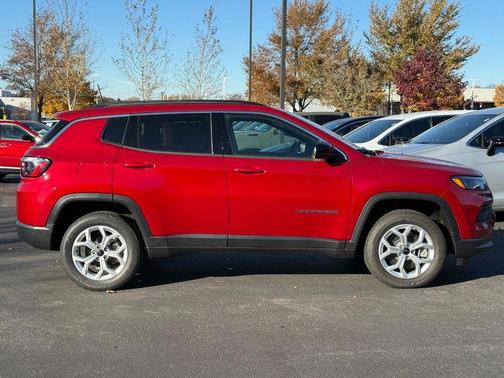 2025 Jeep Compass Latitude
