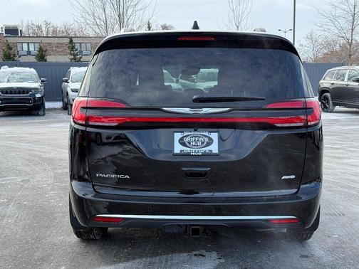 2026 Chrysler Pacifica L