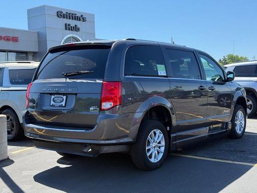 Granite Pearlcoat 2020 Dodge Grand Caravan SXT
