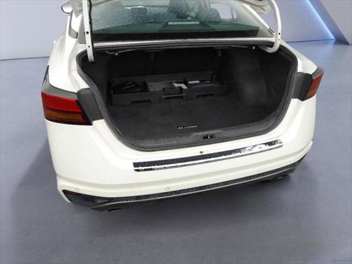 2022 Nissan Altima SR Intelligent AWD