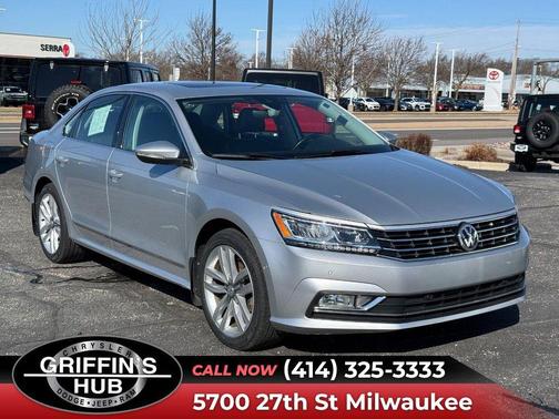 2017 Volkswagen Passat 1.8T SEL Premium