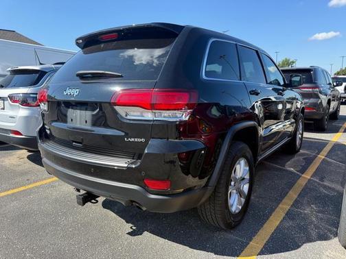 2022 Jeep Grand Cherokee Laredo