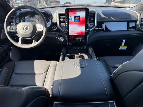 Molten Red Pearlcoat 2026 RAM 1500 Laramie