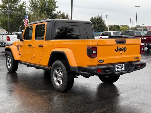 2021 Jeep Gladiator Freedom 4x4