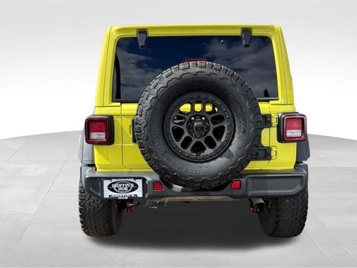 2022 Jeep Wrangler Unlimited High Tide 4x4