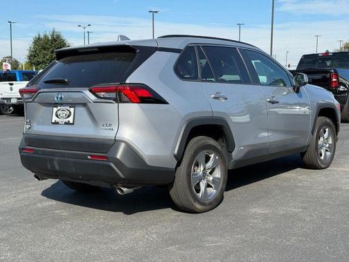 2023 Toyota RAV4 Hybrid XLE