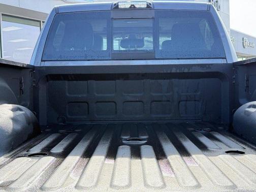 2020 RAM 2500 Laramie Crew Cab 4X4 6'4' Box