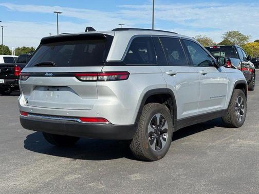 2023 Jeep Grand Cherokee 4xe Base