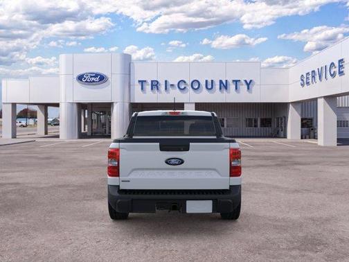 Space White Metallic 2026 Ford Maverick XLT