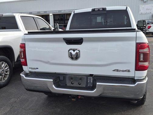 Bright White Clearcoat 2022 RAM 3500 Tradesman