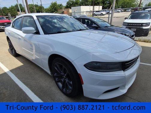 White Knuckle Clearcoat 2021 Dodge Charger SXT