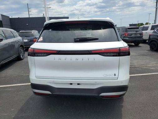Radiant White/Black Obsidian 2027 INFINITI QX60 SPORT AWD