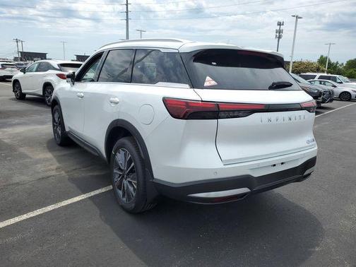 Radiant White/Black Obsidian 2027 INFINITI QX60 SPORT AWD