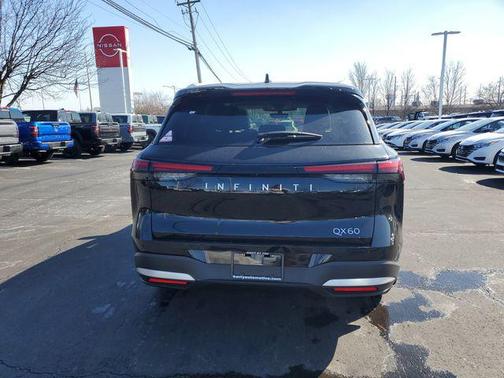 Mineral Black 2026 INFINITI QX60 LUXE FWD