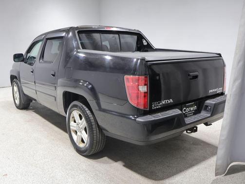 Crystal Black Pearl 2011 Honda Ridgeline RTL