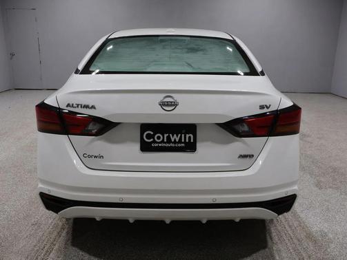 2024 Nissan Altima 2.5 SV