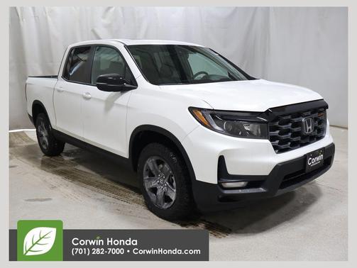 Platinum White Pearl 2026 Honda Ridgeline TrailSport