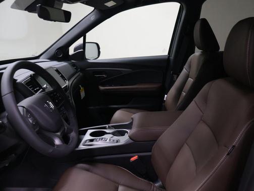 Crystal Black Pearl 2026 Honda Ridgeline RTL
