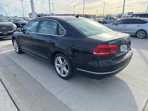 2013 Volkswagen Passat 2.0 TDI SEL Premium