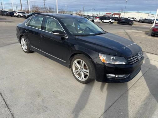 2013 Volkswagen Passat 2.0 TDI SEL Premium