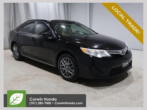2014 Toyota Camry LE