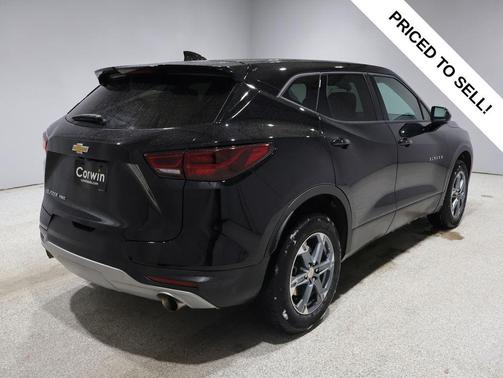 Black 2025 Chevrolet Blazer 2LT