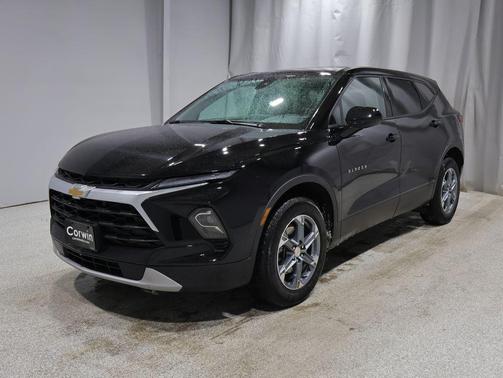 Black 2025 Chevrolet Blazer 2LT