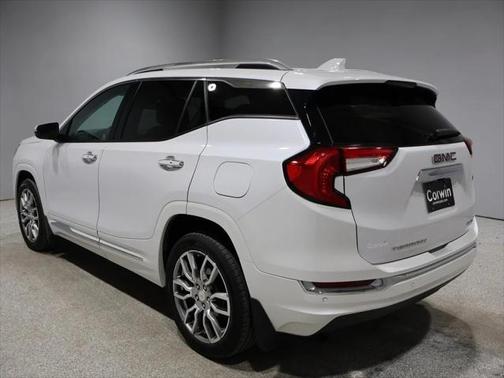 2022 GMC Terrain Denali