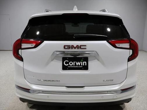 2022 GMC Terrain Denali