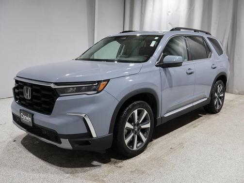 2023 Honda Pilot Touring 8-Passenger