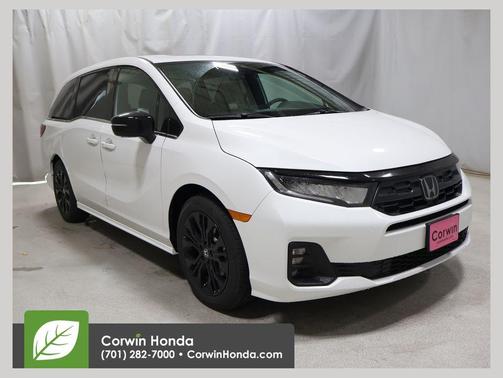 Platinum White Pearl 2026 Honda Odyssey Sport-L